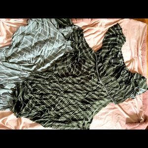 NEW Torrid Two Piece Crop Top and Skirt Set